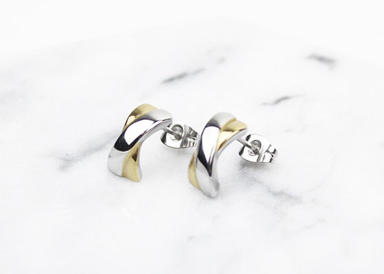 China Gold Plated Cross Stud Earrings , Youth Girls Stainless Steel Ear Studs supplier