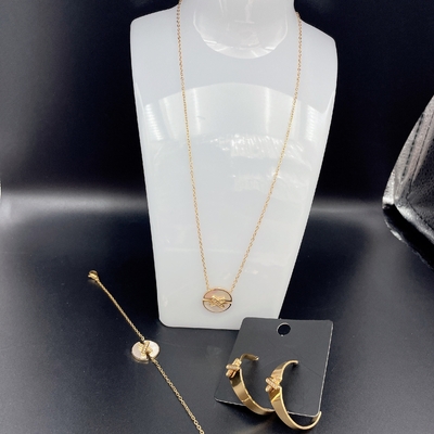 New Arrival Trendy Lines  Newest Gold Color Stainless Steel  Earring ,Necklace , Bracelet Sets  For Lady